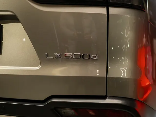 Used Lexus LX 500d with Ash Open Pore Sumi Black Trim in Delhi