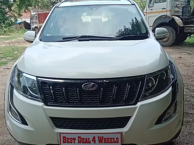 Used 2017 Mahindra XUV500 in Lucknow