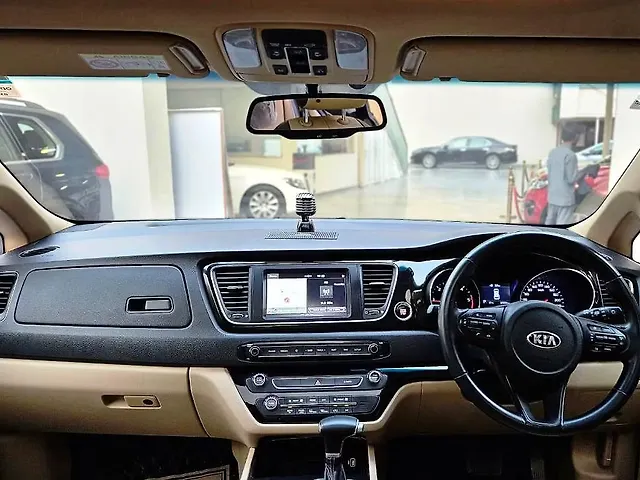Used Kia Carnival [2020-2023] Limousine 7 STR in Delhi