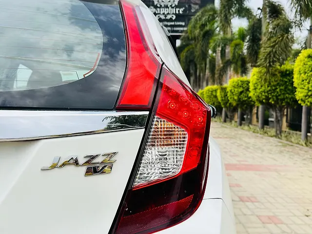 Used Honda Jazz [2015-2018] V Diesel in Lucknow