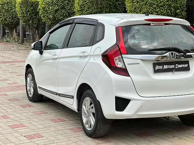 Used Honda Jazz [2015-2018] V Diesel in Lucknow