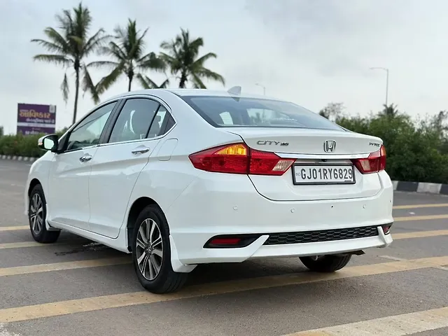 Used Honda City 4th Generation V Petrol [2017-2019] in Surat