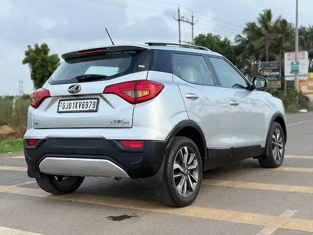 Used Mahindra XUV300 [2019-2024] 1.5 W8 (O) [2019-2020] in Surat