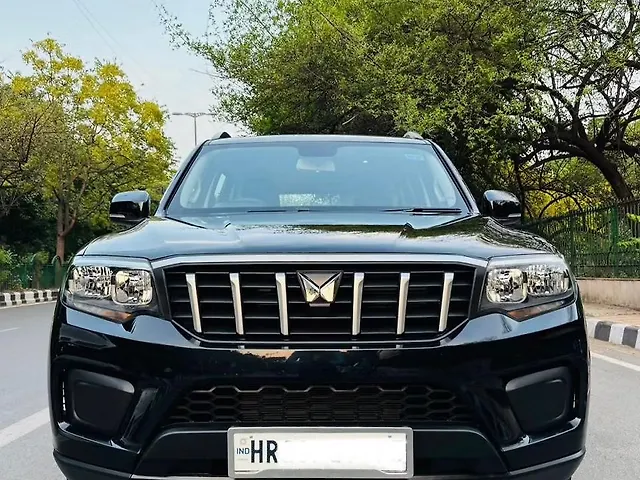 Used Mahindra Scorpio N Z4 Petrol MT 7 STR [2022] in Delhi