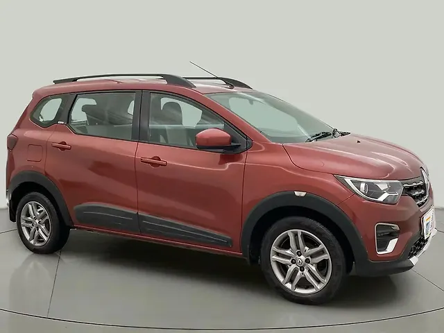 Used 2020 Renault Triber in Pune