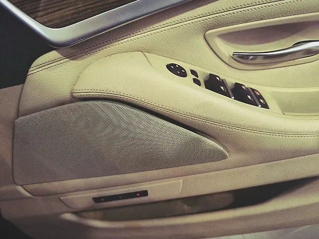 Used BMW 5 Series [2013-2017] 520d Modern Line in Raipur