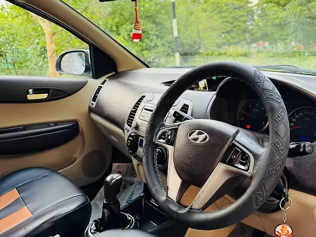 Used Hyundai i20 [2010-2012] Sportz 1.4 CRDI in Mohali