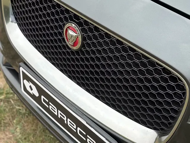 Used Jaguar F-Pace [2016-2021] Prestige in Ahmedabad