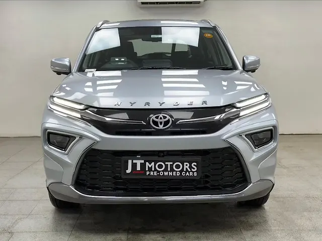 Used 2024 Toyota Urban Cruiser Hyryder in Pune