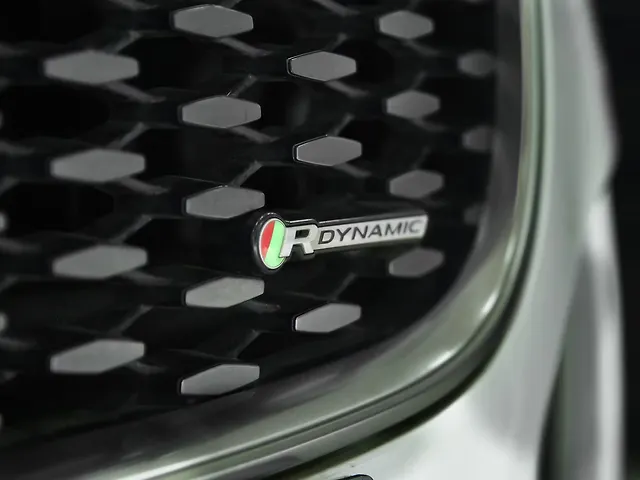 Used Jaguar F-Pace S R-Dynamic 2.0 Diesel [2021-2023] in Chennai