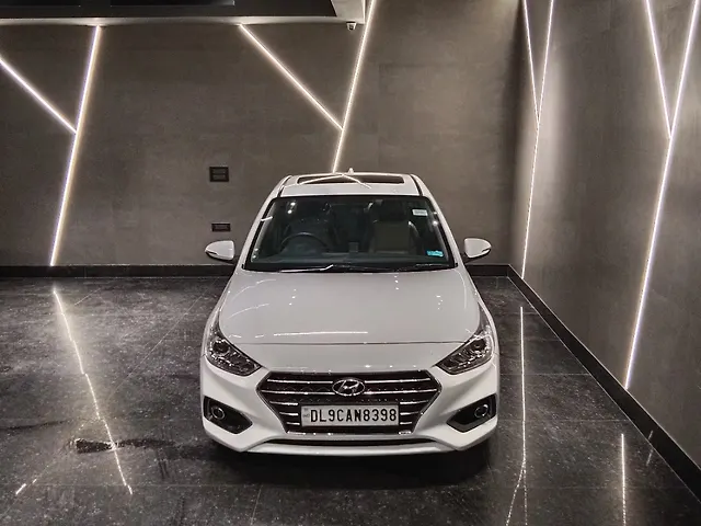 Used 2017 Hyundai Verna in Delhi