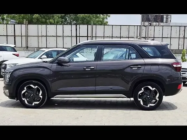 Used Hyundai Alcazar [2021-2023] Platinum 7 STR 1.5 Diesel in Ahmedabad