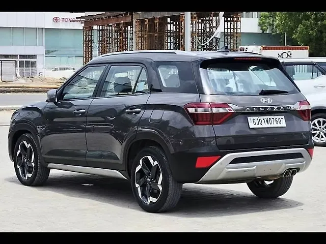 Used Hyundai Alcazar [2021-2023] Platinum 7 STR 1.5 Diesel in Ahmedabad