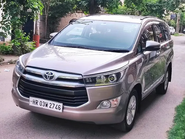 Used Toyota Innova Crysta [2016-2020] 2.4 V Diesel in Chandigarh