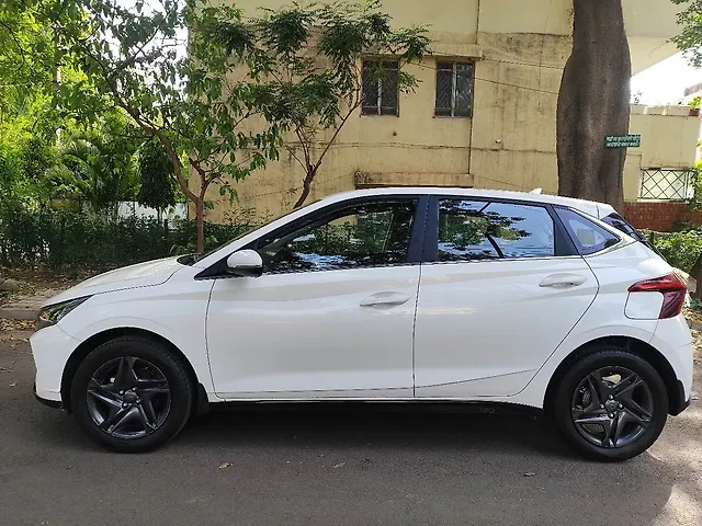 Used Hyundai i20 [2020-2023] Sportz 1.2 MT [2020-2023] in Chandigarh