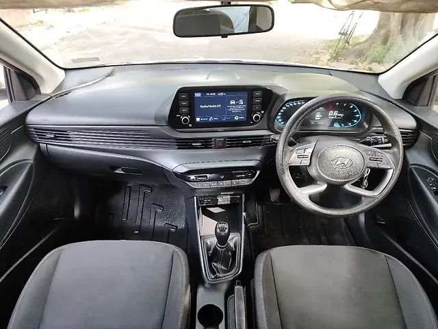 Used Hyundai i20 [2020-2023] Sportz 1.2 MT [2020-2023] in Chandigarh