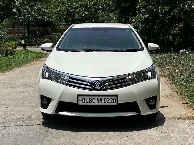 Used 2015 Toyota Corolla Altis in Delhi
