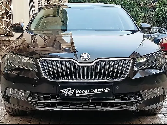 Used 2017 Skoda Superb in Mumbai