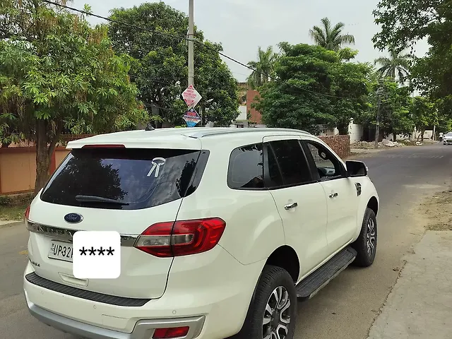 Used Ford Endeavour Titanium 2.2 4x2 MT in Lucknow