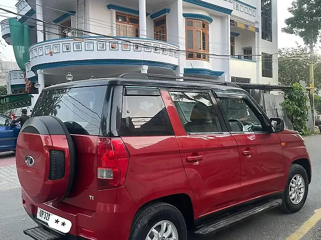Used Mahindra TUV300 [2015-2019] T8 in Lucknow