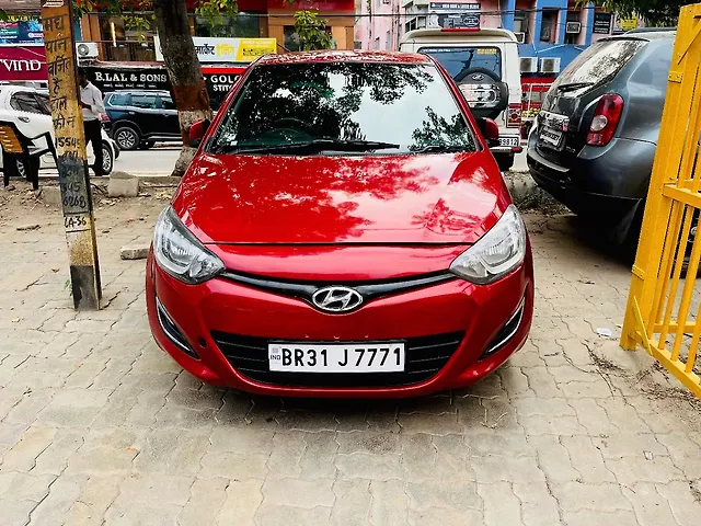 Used 2013 Hyundai i20 in Patna