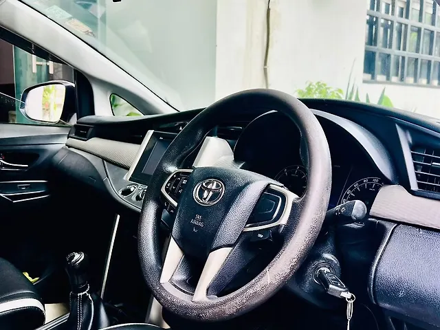 Used Toyota Innova Crysta [2016-2020] 2.4 G Plus 8 STR [2019-2020] in Lucknow