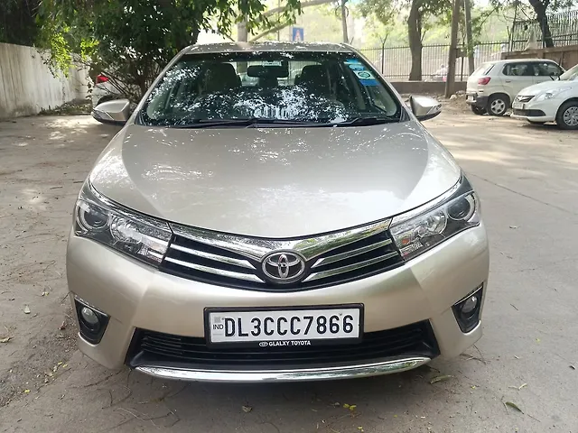 Used 2015 Toyota Corolla Altis in Delhi