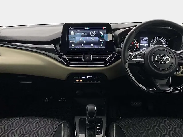 Used Toyota Glanza V AMT [2022-2023] in Ahmedabad