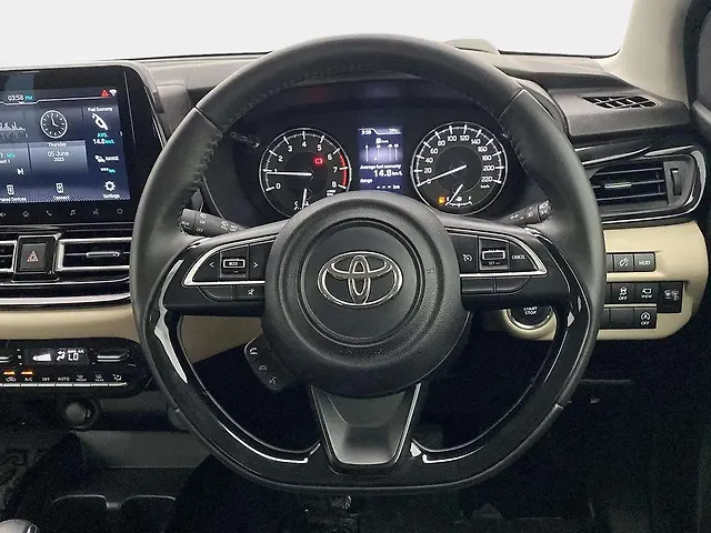 Used Toyota Glanza V AMT [2022-2023] in Ahmedabad