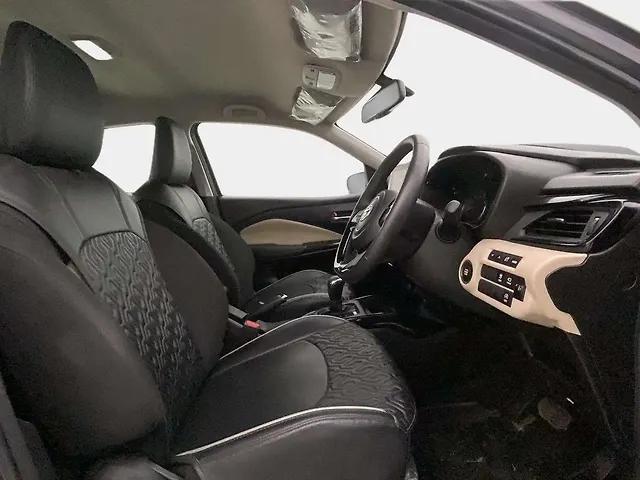 Used Toyota Glanza V AMT [2022-2023] in Ahmedabad