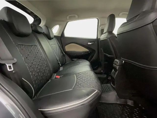 Used Toyota Glanza V AMT [2022-2023] in Ahmedabad