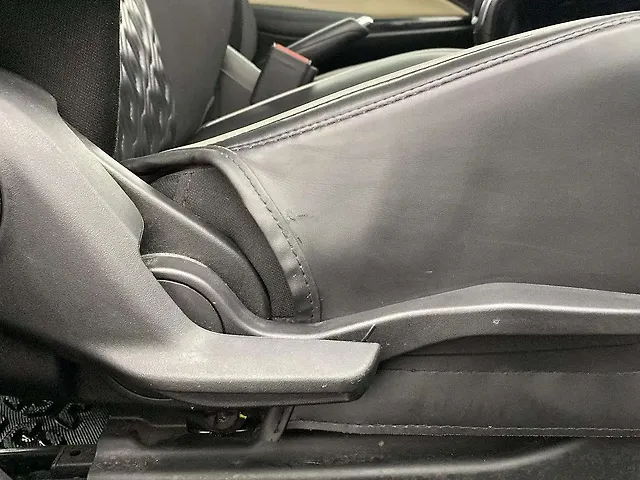 Used Toyota Glanza V AMT [2022-2023] in Ahmedabad
