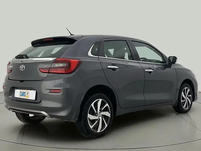 Used Toyota Glanza V AMT [2022-2023] in Ahmedabad