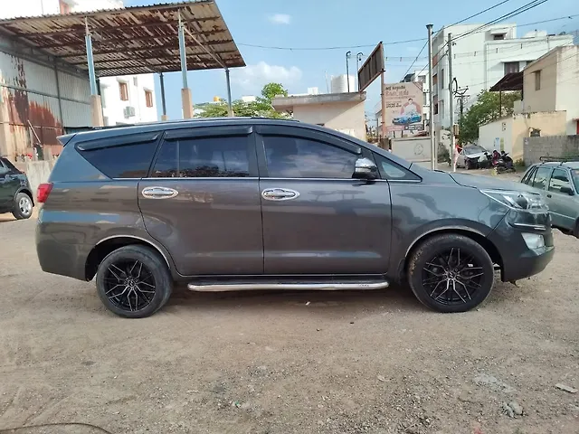 Used Toyota Innova Crysta [2016-2020] 2.4 ZX 7 STR [2016-2020] in Chennai