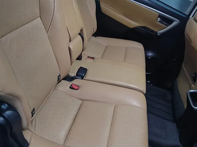 Used Toyota Fortuner 4X4 MT 2.8 Diesel in Hyderabad