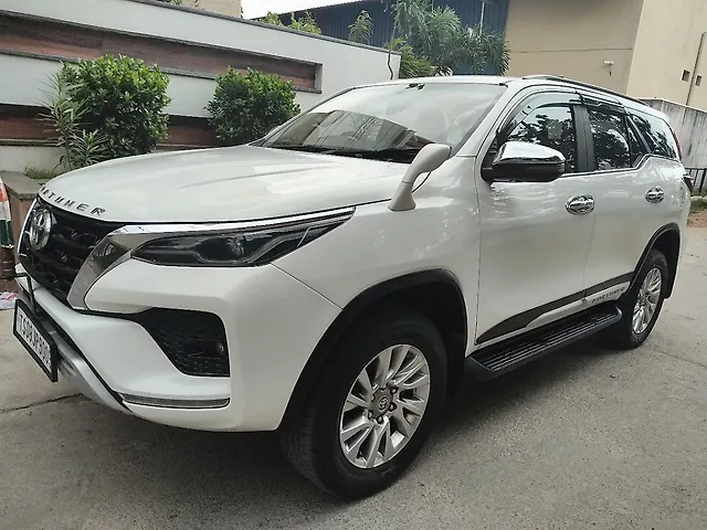 Used Toyota Fortuner 4X4 MT 2.8 Diesel in Hyderabad