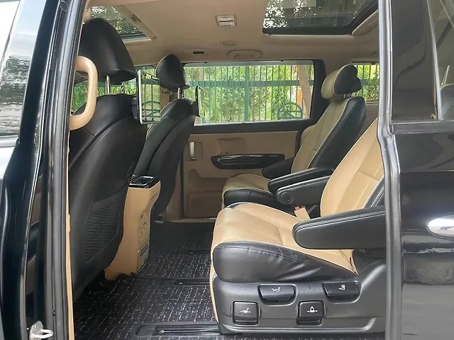 Used Kia Carnival [2020-2023] Limousine Plus 7 STR in Delhi