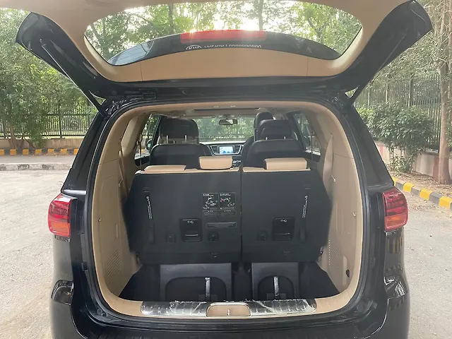 Used Kia Carnival [2020-2023] Limousine Plus 7 STR in Delhi