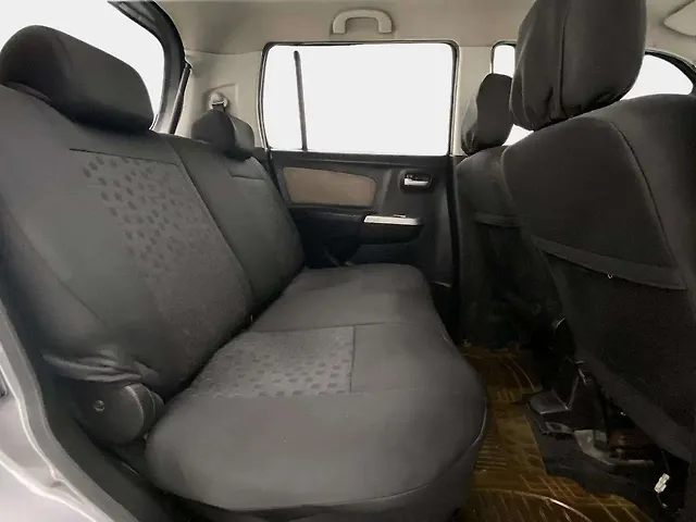 Used Maruti Suzuki Wagon R 1.0 [2014-2019] VXI in Ahmedabad