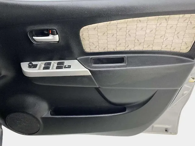 Used Maruti Suzuki Wagon R 1.0 [2014-2019] VXI in Ahmedabad