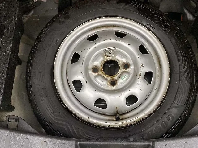 Used Maruti Suzuki Wagon R 1.0 [2014-2019] VXI in Ahmedabad