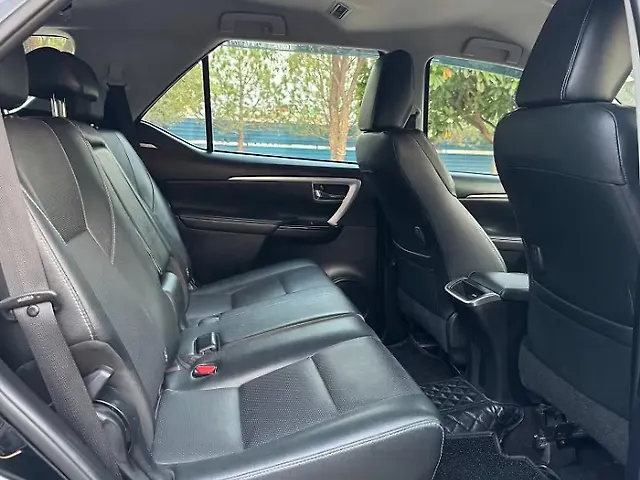 Used Toyota Fortuner 4X2 AT 2.8 Diesel in Chandigarh