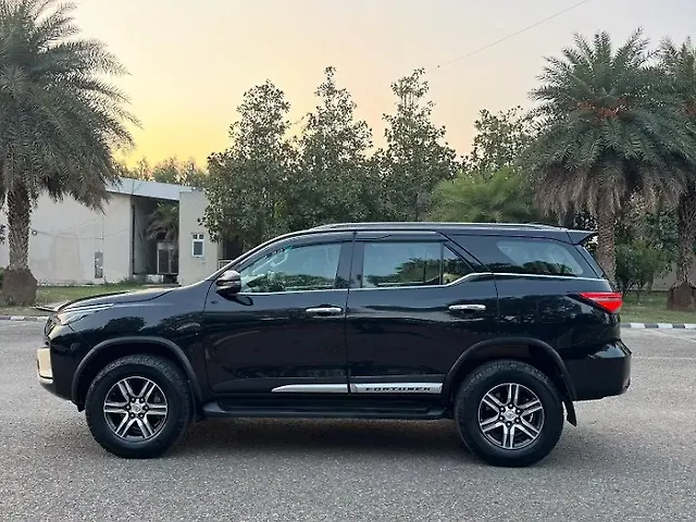 Used Toyota Fortuner 4X2 AT 2.8 Diesel in Chandigarh