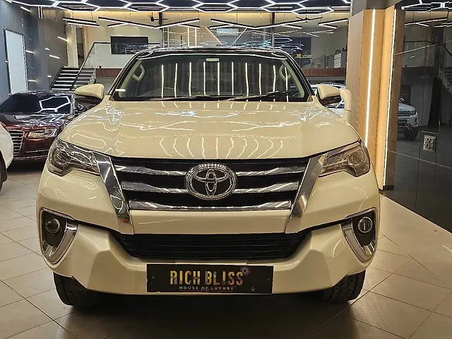 Used 2017 Toyota Fortuner in Nagpur