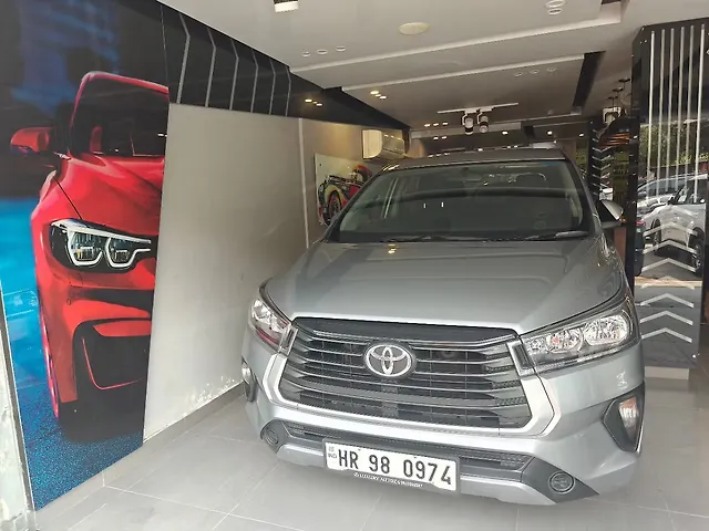 Used Toyota Innova Crysta [2016-2020] 2.7 GX 7 STR [2016-2020] in Delhi