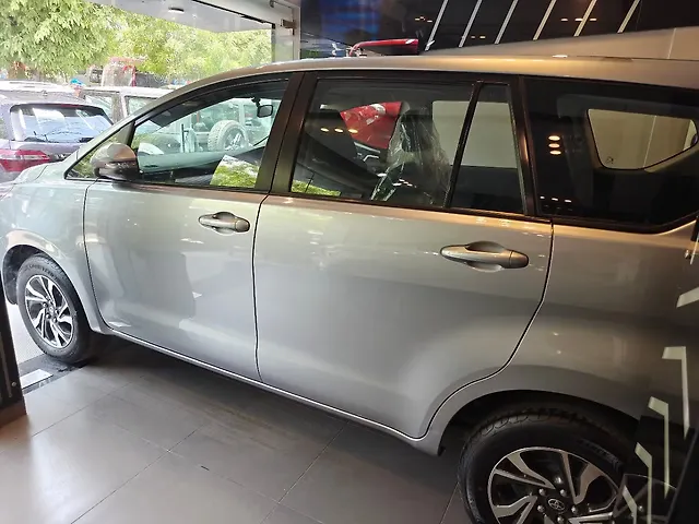 Used Toyota Innova Crysta [2020-2023] GX 2.4 AT 7 STR in Delhi