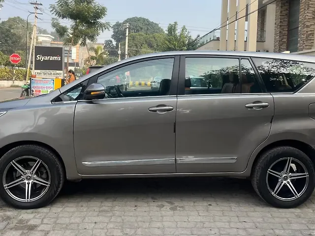 Used Toyota Innova Crysta [2020-2023] GX 2.4 7 STR in Jalandhar