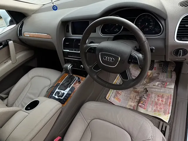 Used Audi Q7 [2010 - 2015] 35 TDI Technology Pack + Sunroof in Kanpur