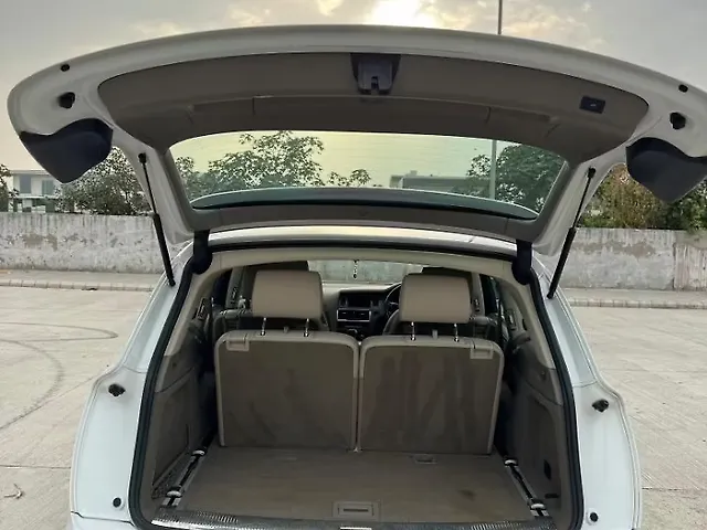 Used Audi Q7 [2010 - 2015] 35 TDI Technology Pack + Sunroof in Kanpur