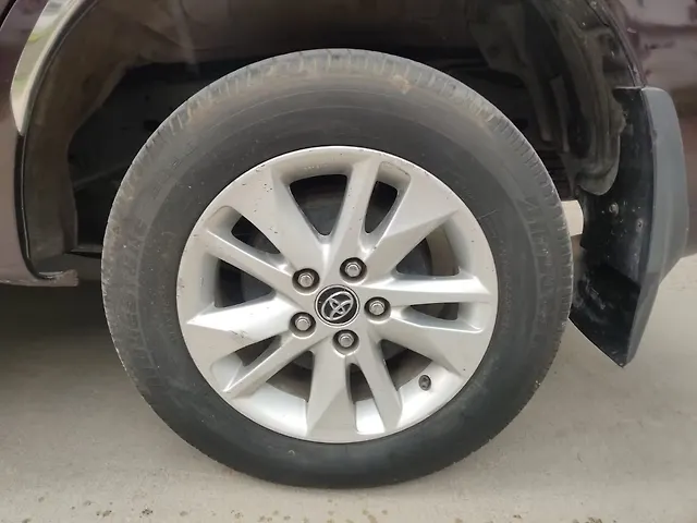 Used Toyota Innova Crysta [2016-2020] 2.4 VX 8 STR [2016-2020] in Hyderabad